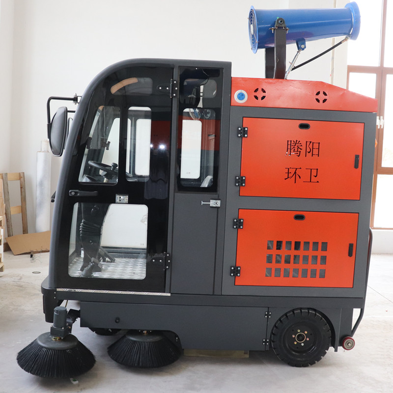 電動掃地車